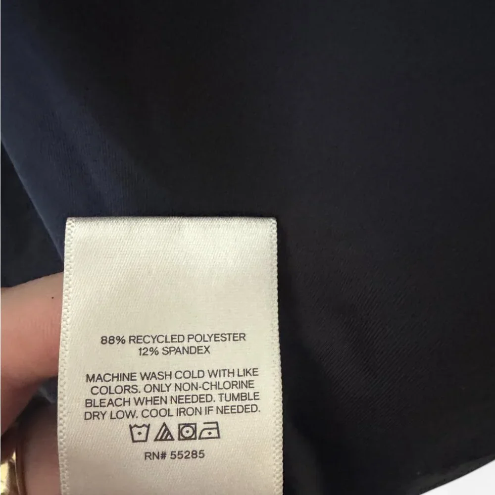 Express Relaxed Scoop Neck Tailored Tank – XL - Picture 4 of 5